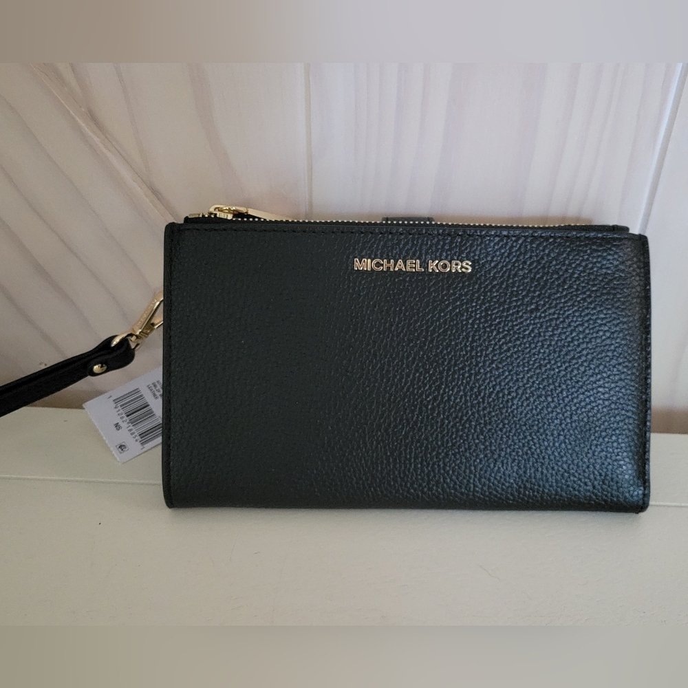 MK Michael Kors Black Leather Wristlet Wallet
